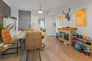 Photo 7- click for photo gallery